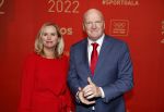 Amsterdam 21 december 2022
Sportman en Sportvrouw van het jaar Gala in AFAS Live.
Arnold Karskens met partner