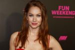 Amsterdam 16 januari 2023
Premiere Fijn weekend in Tuschinski.
De cast bestaat uit oa Sarah Chronis Carolien Spoor Jon karthaus Lisa Zweerman Steef de Bot Kay Greidanus en Aus Greidanus sr. Bertrie Wierenga
