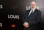 Amsterdam 11 april 2022
Premiere documentaire Louis  over het leven van Louis v Gaal in Tuschinski. Louis kwam samen met zijn vrouw Truus. beveiliging