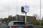 Amsterdam 5 en 6 april 2022
Abri naast A10 van Bibian Mentel haar boek