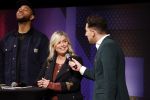 Hilversum 9 januari 2023
Arjan Lubach wordt bij beeld en Geluid gekozen tot mediapersoon van 2022. Andre v Duin reikt hem de prijs uit . Bridget Maasland