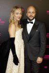 Amsterdam 16 januari 2023
Premiere Fijn weekend in Tuschinski.
De cast bestaat uit oa Sarah Chronis Carolien Spoor Jon karthaus Lisa Zweerman Steef de Bot Kay Greidanus en Aus Greidanus sr.