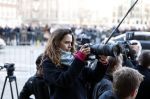 Amsterdam 17 januari 2023
Nieuwjaarsreceptie van Koning Willem Alexander en Koningin Maxima op paleis op de dam.
Davide Heijmans de vrouw van Thierry Baudet is daar aan het fotograferen.