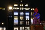 Amsterdam 20 en 22 december 2022
Kerstsfeer op de dam met het Paleis op de dam de Bijenkorf en Beursplein 5
