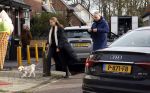 Laren Blaricum 6 januari 2022
Dennis Bergkamp en zijn vrouw Henriette in het centrum van Laren . Ze hebben een nieuw huis / villa gekocht in Blaricum .