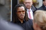 Amsterdam 11 april 2022
Premiere documentaire Louis  over het leven van Louis v Gaal in Tuschinski. Louis kwam samen met zijn vrouw Truus. Edgar davids
