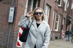 Amsterdam 21 december 2022
Eva Jinek op straat in Amsterdam zuid.