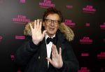 Amsterdam 16 januari 2023
Premiere Fijn weekend in Tuschinski.
De cast bestaat uit oa Sarah Chronis Carolien Spoor Jon karthaus Lisa Zweerman Steef de Bot Kay Greidanus en Aus Greidanus sr. Frank Janssen