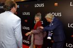 Amsterdam 11 april 2022
Premiere documentaire Louis  over het leven van Louis v Gaal in Tuschinski. Louis kwam samen met zijn vrouw Truus. Freek de Jonge met zijn vrouw