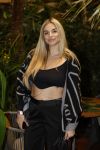 Amsterdam 6 januari 2023
Echte Meisjes In De Jungle 2023, Deelnemers Gaby Blaaser , Louisa Janssen , Diva Maria , Janice Blok , Michella Kox , Lena (Ex on the Beach), Jill Goede Kelly Heruer , Esmee Ipema ,Fabiola Volkers Annebel Visscher en Channah Koerten . Valerio Zeno presenteert het programma. Presentatie was in hotel Jakarta. Gaby Blaaser zwanger kwam met haar vriend