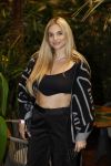 Amsterdam 6 januari 2023
Echte Meisjes In De Jungle 2023, Deelnemers Gaby Blaaser , Louisa Janssen , Diva Maria , Janice Blok , Michella Kox , Lena (Ex on the Beach), Jill Goede Kelly Heruer , Esmee Ipema ,Fabiola Volkers Annebel Visscher en Channah Koerten . Valerio Zeno presenteert het programma. Presentatie was in hotel Jakarta. Gaby Blaaser zwanger kwam met haar vriend
