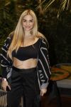 Amsterdam 6 januari 2023
Echte Meisjes In De Jungle 2023, Deelnemers Gaby Blaaser , Louisa Janssen , Diva Maria , Janice Blok , Michella Kox , Lena (Ex on the Beach), Jill Goede Kelly Heruer , Esmee Ipema ,Fabiola Volkers Annebel Visscher en Channah Koerten . Valerio Zeno presenteert het programma. Presentatie was in hotel Jakarta. Gaby Blaaser zwanger kwam met haar vriend