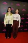Amsterdam 16 januari 2023
Premiere Fijn weekend in Tuschinski.
De cast bestaat uit oa Sarah Chronis Carolien Spoor Jon karthaus Lisa Zweerman Steef de Bot Kay Greidanus en Aus Greidanus sr. Gaite Jansen en Sanne Langelaar