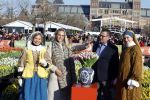 Amsterdam 21 januari 2023
Irene Schouten doopt een tulp op het museumplein.