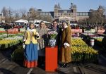 Amsterdam 21 januari 2023
Irene Schouten doopt een tulp op het museumplein.