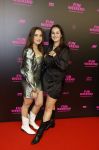 Amsterdam 16 januari 2023
Premiere Fijn weekend in Tuschinski.
De cast bestaat uit oa Sarah Chronis Carolien Spoor Jon karthaus Lisa Zweerman Steef de Bot Kay Greidanus en Aus Greidanus sr. Jada Borsato met een vriendin