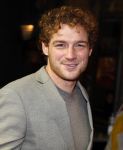 Amsterdam 16 januari 2023
Premiere Fijn weekend in Tuschinski.
De cast bestaat uit oa Sarah Chronis Carolien Spoor Jon karthaus Lisa Zweerman Steef de Bot Kay Greidanus en Aus Greidanus sr. Jamie Trenite