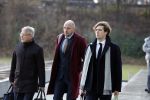 Amsterdam 22 december 2022
Jelle Brandt Corstius op weg naar de rechtbank voor rechtszaak met Gijs v Dam