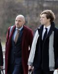 Amsterdam 22 december 2022
Jelle Brandt Corstius op weg naar de rechtbank voor rechtszaak met Gijs v Dam