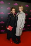 Amsterdam 16 januari 2023
Premiere Fijn weekend in Tuschinski.
De cast bestaat uit oa Sarah Chronis Carolien Spoor Jon karthaus Lisa Zweerman Steef de Bot Kay Greidanus en Aus Greidanus sr. Kim Boekhoorn met een vriendin