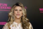 Amsterdam 16 januari 2023
Premiere Fijn weekend in Tuschinski.
De cast bestaat uit oa Sarah Chronis Carolien Spoor Jon karthaus Lisa Zweerman Steef de Bot Kay Greidanus en Aus Greidanus sr. Kim Kotter