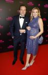 Amsterdam 16 januari 2023
Premiere Fijn weekend in Tuschinski.
De cast bestaat uit oa Sarah Chronis Carolien Spoor Jon karthaus Lisa Zweerman Steef de Bot Kay Greidanus en Aus Greidanus sr. Laurien Verstraten zwanger met partner