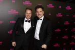 Amsterdam 16 januari 2023
Premiere Fijn weekend in Tuschinski.
De cast bestaat uit oa Sarah Chronis Carolien Spoor Jon karthaus Lisa Zweerman Steef de Bot Kay Greidanus en Aus Greidanus sr. Louis Frequin met een kennis