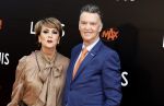 Amsterdam 11 april 2022
Premiere documentaire Louis  over het leven van Louis v Gaal in Tuschinski. Louis kwam samen met zijn vrouw Truus.