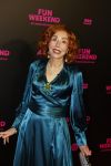 Amsterdam 16 januari 2023
Premiere Fijn weekend in Tuschinski.
De cast bestaat uit oa Sarah Chronis Carolien Spoor Jon karthaus Lisa Zweerman Steef de Bot Kay Greidanus en Aus Greidanus sr. Marijke Helwegen met man