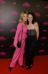 Amsterdam 16 januari 2023
Premiere Fijn weekend in Tuschinski.
De cast bestaat uit oa Sarah Chronis Carolien Spoor Jon karthaus Lisa Zweerman Steef de Bot Kay Greidanus en Aus Greidanus sr.