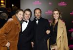 Amsterdam 16 januari 2023
Premiere Fijn weekend in Tuschinski.
De cast bestaat uit oa Sarah Chronis Carolien Spoor Jon karthaus Lisa Zweerman Steef de Bot Kay Greidanus en Aus Greidanus sr.