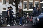 Amsterdam 2 januari 2023
Rolf Snoeren ( Victor en Rolf) wandelt met zijn hond door het centrum van Amsterdam