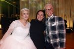 Hilversum 10 april 2022
Trouwen Rudolph v Veen en zijn vrouw Simone bij studio 21 op het mediapark . Rudolph met zijn voormalig danspartner Roemjana de Haan