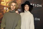 Amsterdam 9 januari 2022
Premiere Babylon in Tuschinski. Sem Ben Yakar en partner Martijn Stoffers