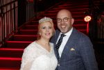 Hilversum 10 april 2022
Trouwen Rudolph v Veen en zijn vrouw Simone bij studio 21 op het mediapark . Broer Simone met gezin