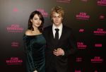 Amsterdam 16 januari 2023
Premiere Fijn weekend in Tuschinski.
De cast bestaat uit oa Sarah Chronis Carolien Spoor Jon karthaus Lisa Zweerman Steef de Bot Kay Greidanus en Aus Greidanus sr. Sophie Bouquet  en Ingmar GTST
