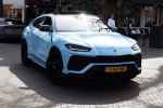 Amsterdam 11 april 2022
Steven Bergwijn in zijn Lamborghini Urus in Amsterdam zuid