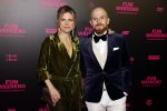 Amsterdam 16 januari 2023
Premiere Fijn weekend in Tuschinski.
De cast bestaat uit oa Sarah Chronis Carolien Spoor Jon karthaus Lisa Zweerman Steef de Bot Kay Greidanus en Aus Greidanus sr. Tamara Brinkman met man