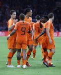 Amsterdam, 6 September 2018
Nederland-Peru, eindstand 2-1
Virgil v Dijk en Daryl Janmaat