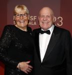 Utrecht 20 december 2023
Sportman / sportvrouw van jaar gala . Ada Kok kreeg een ouvre award en kwam samen met haar man Math