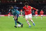 Eindhoven, 12 December 2023
Voorronde Champions League Seizoen 2023-2024
PSV-Arsenal FC , eindstand 1-1
Andre Ramalho in duel met Eddie Nketiah