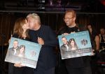 Amsterdam 11 juni 2023
Presentatie cd Jeffrey Schenk en Bobbie Eakes bij the Harbour Club.
Rene Froger reikt eerste cd uit
