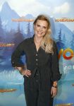 Amsterdam 2 december 2023
Premiere vogelvlucht in Pathe arena .
De cast met oa Floris Gobel Edsilia Rombley Linda Wagemakers Rayen Panday Posy Bakkum Imaani Oosterhuis Karin Bloemen en Thomas Koekkoek