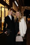 Amsterdam 14 december 2023
Opening van de nieuwe Louis Vuitton winkel op de pc Hooftstraat.
Alle gasten werden met luxe BMW 's gebracht. Felice Nova Noordhoff kwam met haar moeder