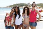 ibiza 17 juli 2012
Ruud Gullit op vakantie met al zijn 6 kinderen Felicity Charmayne Quincy Cheyenne Joelle en Maxim .
Peter Smulders bv