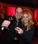 Rotterdam 30 december 2023
Surprise feestje voor Frans Bauer zijn 50e verjaardag in Ahoy. Frans Kwam met zijn vrouw Mariska Bauer en hun zonen Christiaan Frans Jr Lucas en Jan . Frans werd heel emotioneel toen hij aan kwam . In het circus werd er opgetreden door oa Patty Brard Thomas Berge en Emiel Hartkamp.