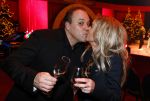 Rotterdam 30 december 2023
Surprise feestje voor Frans Bauer zijn 50e verjaardag in Ahoy. Frans Kwam met zijn vrouw Mariska Bauer en hun zonen Christiaan Frans Jr Lucas en Jan . Frans werd heel emotioneel toen hij aan kwam . In het circus werd er opgetreden door oa Patty Brard Thomas Berge en Emiel Hartkamp.