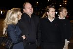 Rotterdam 30 december 2023
Surprise feestje voor Frans Bauer zijn 50e verjaardag in Ahoy. Frans Kwam met zijn vrouw Mariska Bauer en hun zonen Christiaan Frans Jr Lucas en Jan . Frans werd heel emotioneel toen hij aan kwam . In het circus werd er opgetreden door oa Patty Brard Thomas Berge en Emiel Hartkamp.