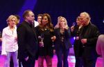 Rotterdam 30 december 2023
Surprise feestje voor Frans Bauer zijn 50e verjaardag in Ahoy. Frans Kwam met zijn vrouw Mariska Bauer en hun zonen Christiaan Frans Jr Lucas en Jan . Frans werd heel emotioneel toen hij aan kwam . In het circus werd er opgetreden door oa Patty Brard Thomas Berge en Emiel Hartkamp.