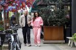 Amsterdam 15 mei 2023
Glennis Grace met haar nieuwe vriend Boyd in Amsterdam zuid.
